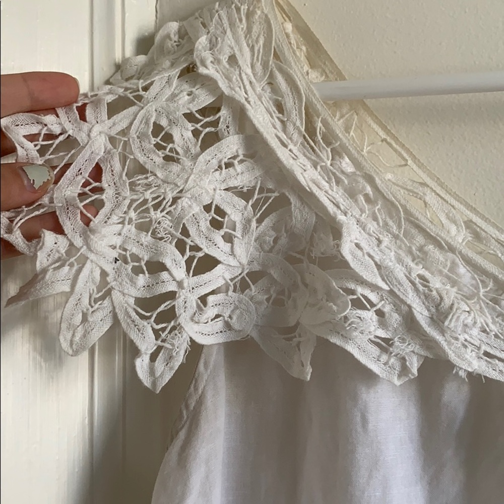 Anthropologie - Dainty Linen Blouse